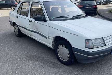 Peugeot 309 84.500 km 3.900 &euro; Freiburg im Breisgau 79098