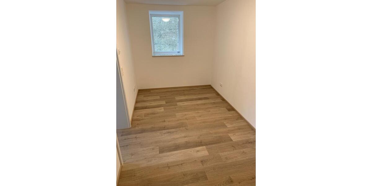 Erdgeschoßwohnung Pegnitz - 2 Zimmer, 37 m&sup2;, 420&euro; | Angebot:25497494