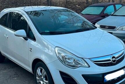 Opel Corsa 150.000 km 2.990 &euro; Reutlingen 72770