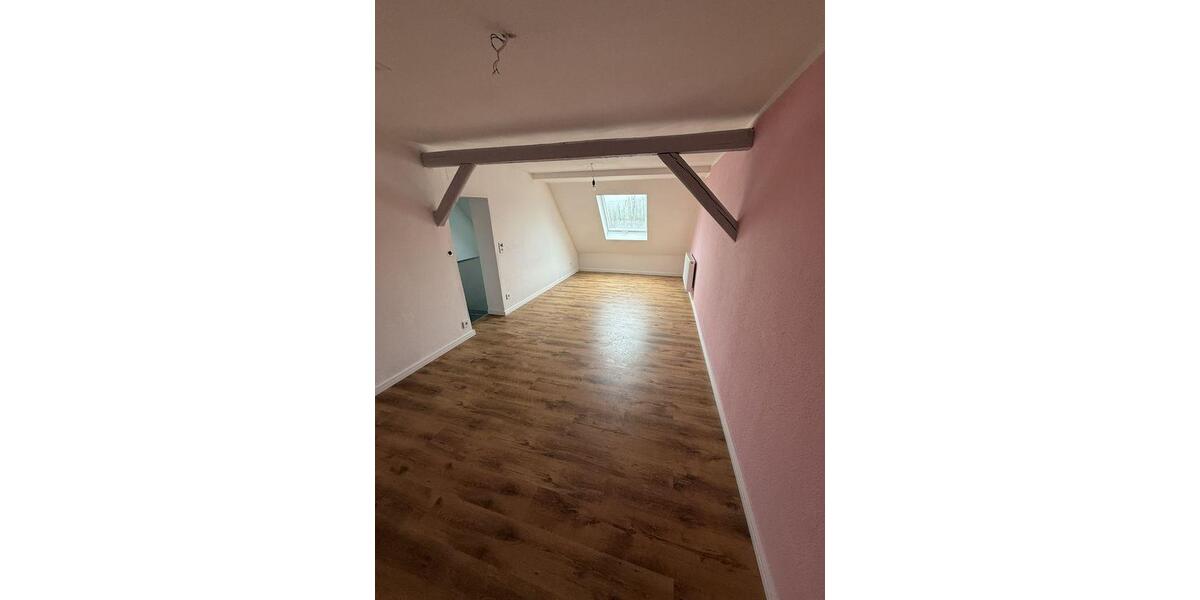 Maisonettenwohnung Münsingen - 6.5 Zimmer, 184 m&sup2;, 1.350&euro; | Angebot:26341207