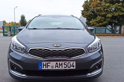 Kia ceed Sportswagon 91.000 km 10.800 € Rödinghausen 32289