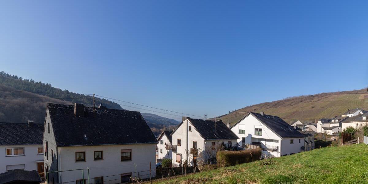 Schönes Baugrundstück in ruhiger Ortslage von Waldrach mit schönem Blick - Grundstück Waldrach | Angebot:22058008