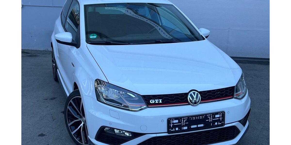 VW Polo 66.000 km 14.490 &euro; Leonberg 71229