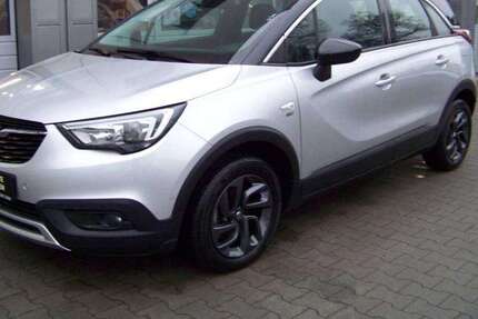 Opel Crossland 102.952 km 9.990 &euro; Bremen 28779