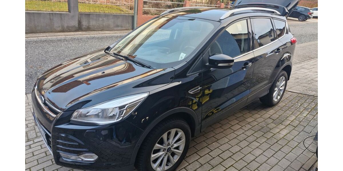Ford Kuga 146.000 km 12.100 &euro; Schlüchtern 36381