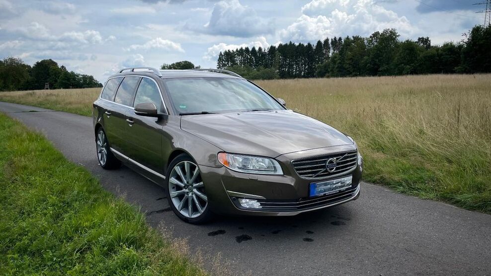 Volvo V70 212.000 km 10.000 € Dernbach 56307