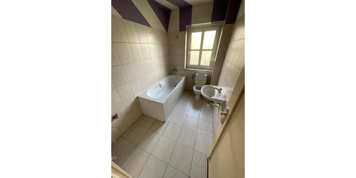 Etagenwohnung Wanfried - 2 Zimmer, 52 m&sup2;, 300&euro; | Angebot:26248067