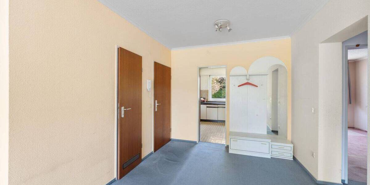 Etagenwohnung Düsseldorf Ludenberg - 2 Zimmer, 86 m&sup2;, 295.000&euro; | Angebot:26345995