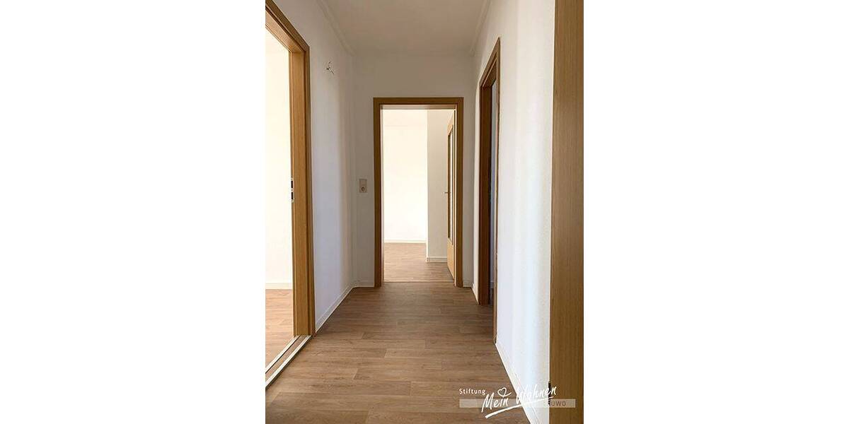 Etagenwohnung Bad Dürrenberg - 4 Zimmer, 76 m&sup2;, 490&euro; | Angebot:26879010