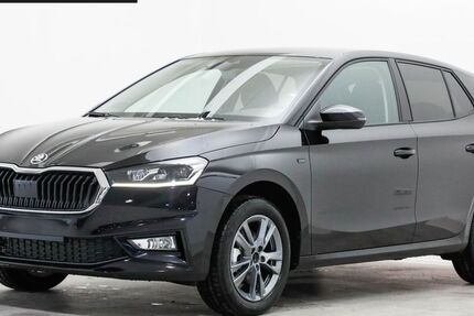 Skoda Fabia 5.000 km 25.199 &euro; Feldkirchen-Westerham 83620