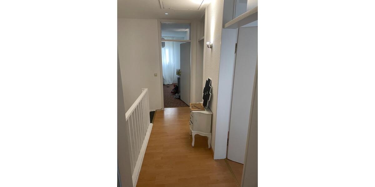 Reihenhaus Bonn Hardtberg - 4 Zimmer, 105 m&sup2;, 1.950&euro; | Angebot:25998372