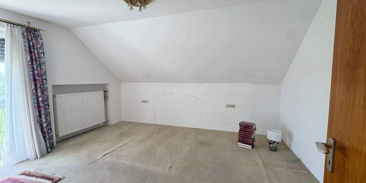 Einfamilienhaus Cadolzburg - 6 Zimmer, 217 m&sup2;, 1.950&euro; | Angebot:26908578