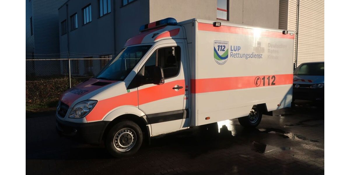 Mercedes-Benz Sprinter 358.396 km 7.900 &euro; Hannover 30179