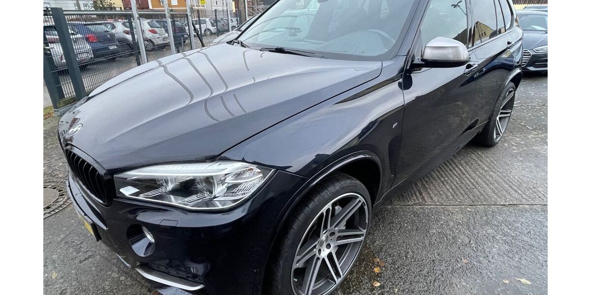 BMW X5 M50 136.600 km 30.700 &euro; Bergen auf Rügen 18528