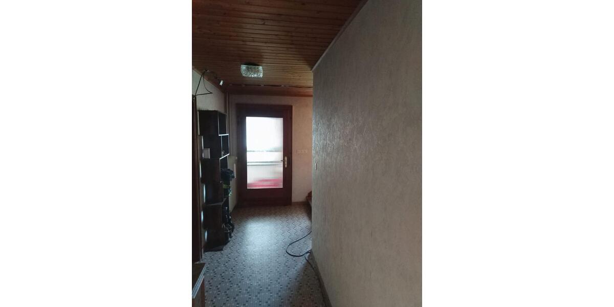 Einfamilienhaus Weiskirchen - 7 Zimmer, 145 m&sup2;, 145.000&euro; | Angebot:23578378