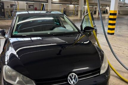 VW Golf 156.000 km 7.499 &euro; swisttal 53913