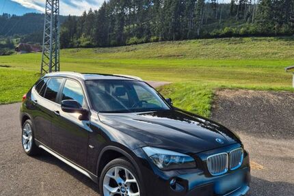 BMW X1 145.931 km 12.650 € Hofstetten 77716