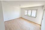 RENOVIERTE 3-Zimmer-Wohnung MIT GROSSEM BALKON