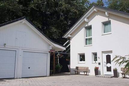 Haus Waldkraiburg - 4 Zimmer, 130 m&sup2;, 595.000&euro; | Angebot:26908587