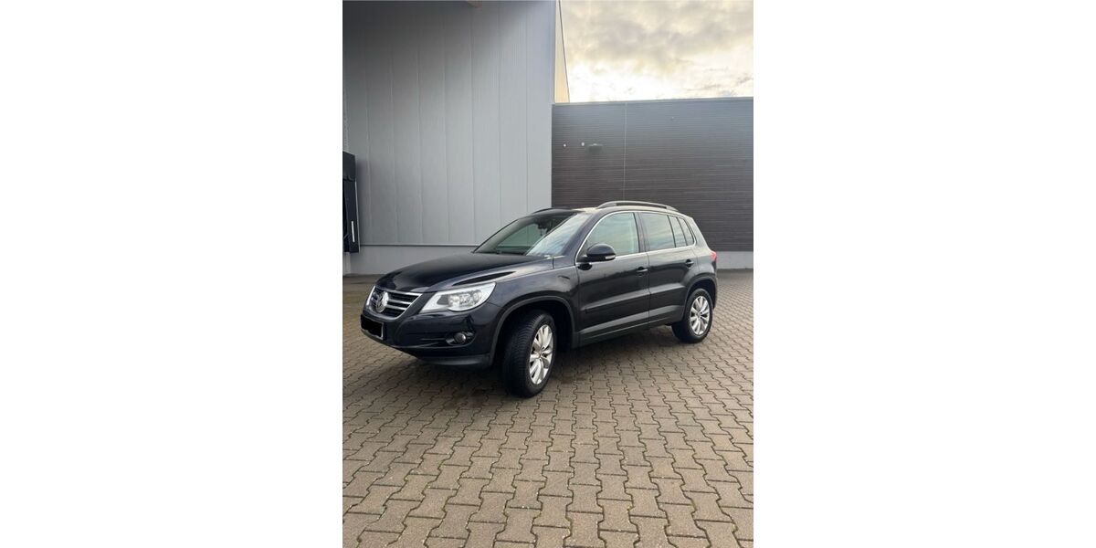 VW Tiguan 204.900 km 6.490 &euro; Schmitten 61389