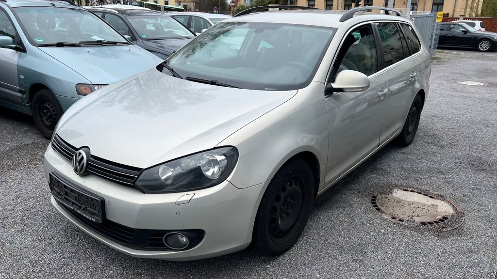 VW Golf 390.000 km 2.590 &euro; Dresden 01259