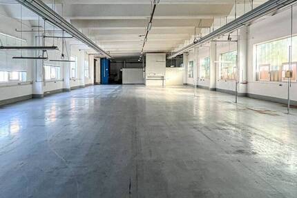 Gewerbeareal im Alleinvermarktungsauftrag zimmer
