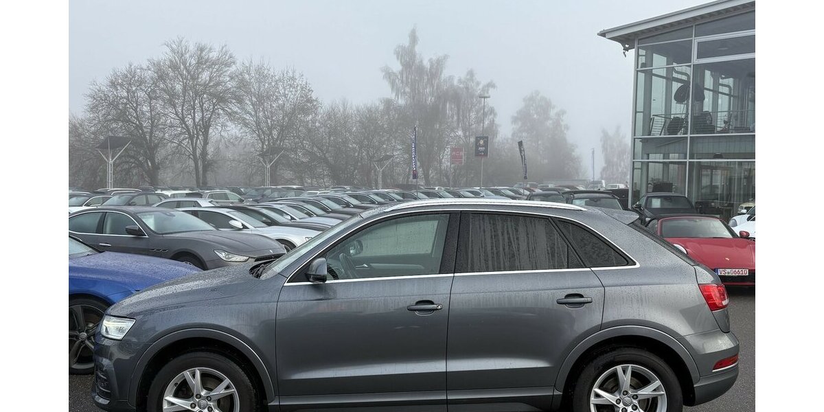 Audi Q3 2.0 TDI/NAVI/AHK/KLIMA/SCHECKHEFT-GEPFLEGT 158.447 km 13.900 &euro; Villingen-Schwenningen 78054