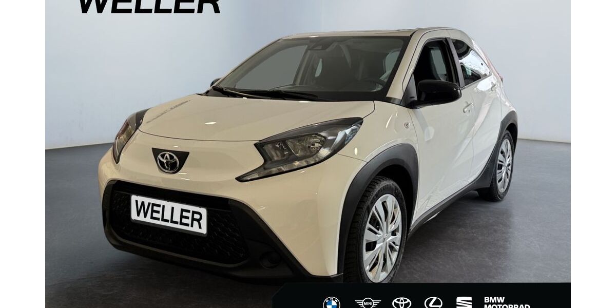 Toyota Aygo (X) 34.205 km 16.990 &euro; Bielefeld 33609