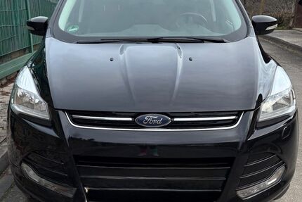 Ford Kuga 123.000 km 11.200 &euro; Weyer 56357