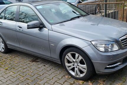 Mercedes-Benz C 250 227.000 km 7.000 &euro; Frankfurt am Main 60435
