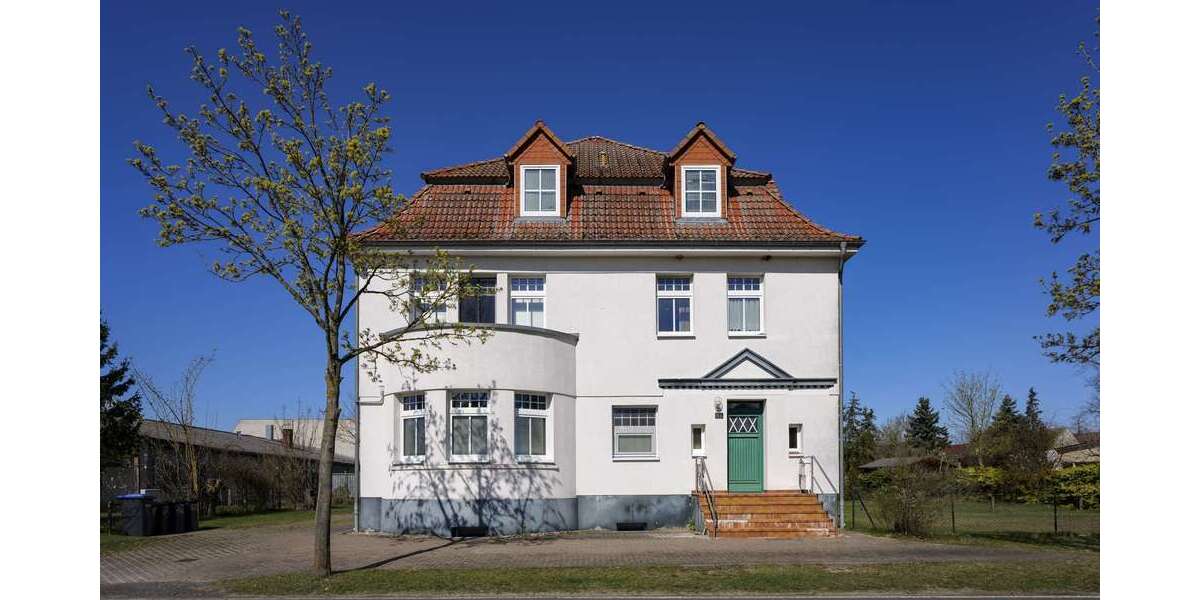 Einfamilienhaus Liepgarten - 12 Zimmer, 330 m&sup2;, 750.000&euro; | Angebot:26387666