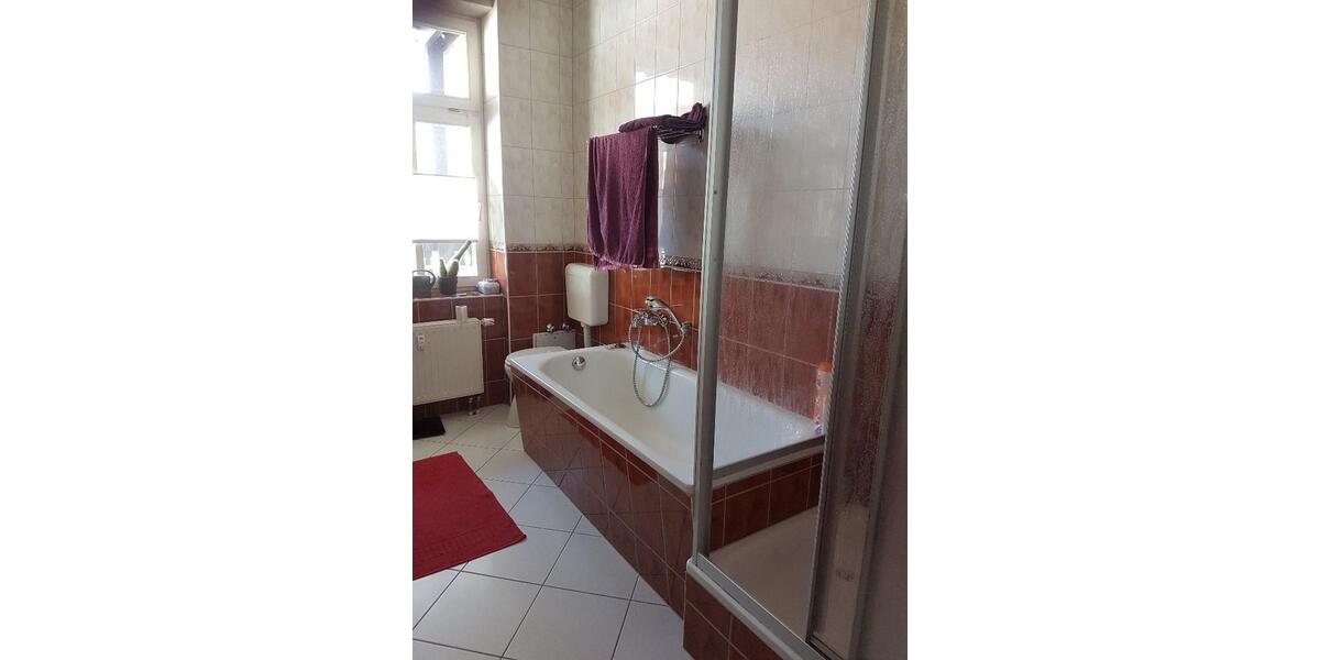 Etagenwohnung Arnstadt - 2 Zimmer, 60 m&sup2;, 470&euro; | Angebot:24795801