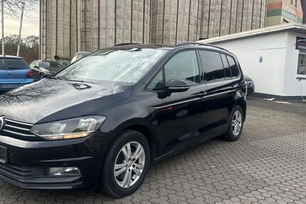VW Touran 242.247 km 10.990 &euro; Eschwege 37269
