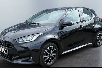 Toyota Yaris 36.527 km 18.660 &euro; Hamm 59067