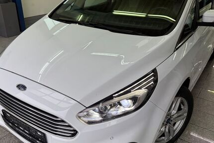 Ford S-Max 167.475 km 12.990 &euro; Köln 50829