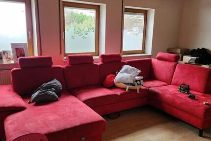 Wohnung Schöllnach - 4 Zimmer, 110 m&sup2;, 700&euro; | Angebot:25408053