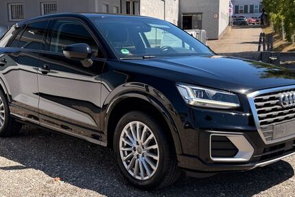 Audi Q2 152.000 km 14.950 &euro; Reutlingen 72766