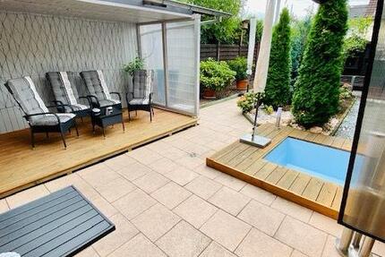 Haus Hofheim am Taunus - 4 Zimmer, 120 m&sup2;, 2.000&euro; | Angebot:27741934