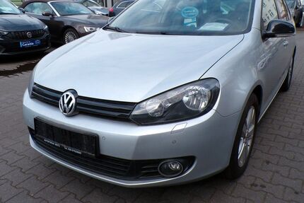 VW Golf 111.000 km 8.490 &euro; Berlin 12347
