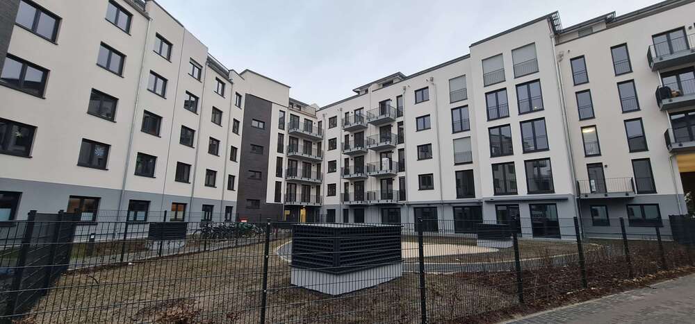 Wohnung zum Mieten in Berlin 2.220 € 105.7 m²