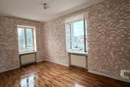 Wohnung Heusweiler - 4 Zimmer, 100 m&sup2;, 1.000&euro; | Angebot:26432673