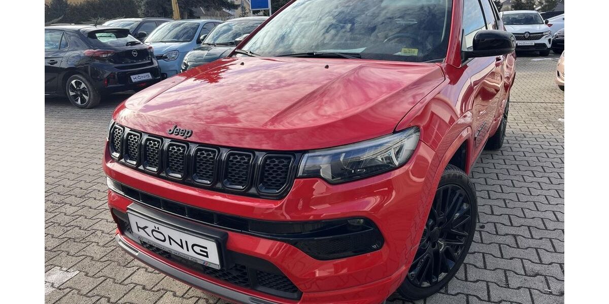 Jeep Compass 21.187 km 23.999 &euro; Zerbst / Anhalt 39261