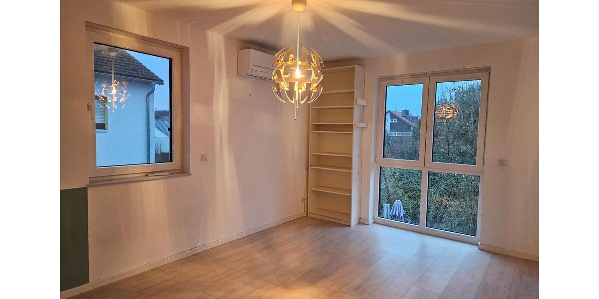 Einfamilienhaus Rüsselsheim am Main - 5 Zimmer, 156 m&sup2;, 2.300&euro; | Angebot:24717817