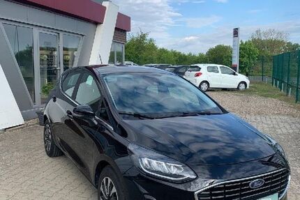 Ford Fiesta 12.000 km 17.399 &euro; Prenzlau OT Blindow 17291