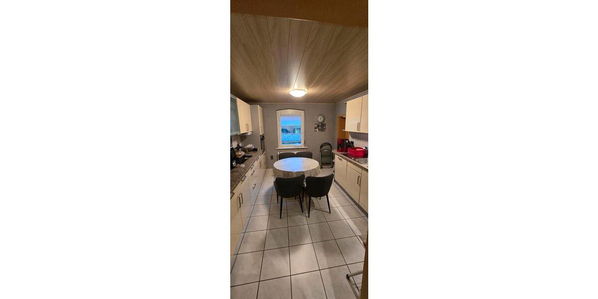 Etagenwohnung Lengede - 5 Zimmer, 115 m&sup2;, 145.000&euro; | Angebot:24272173