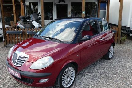 Lancia Ypsilon 85.100 km 2.790 € Dresden 01219