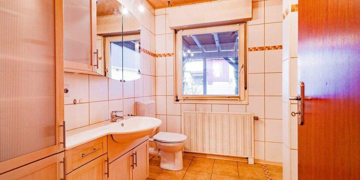 Etagenwohnung Ettenheim Altdorf - 6 Zimmer, 144 m&sup2;, 357.000&euro; | Angebot:25424295