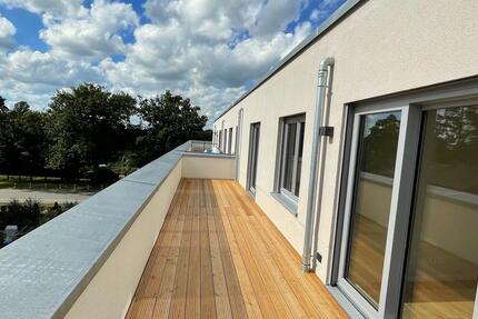 SCHÖNER WOHNEN in NEON 2.0 - Dachgeschosswohnung Tiefgaragenstellplatz 3 zimmer