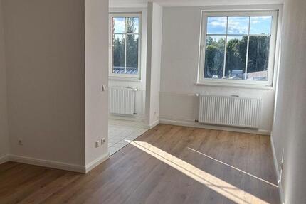 1 Zimmer direkt in Oranienburg frisch renoviert zimmer