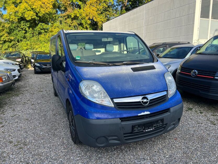 Opel Vivaro 130.580 km 3.300 € Kempten 87439
